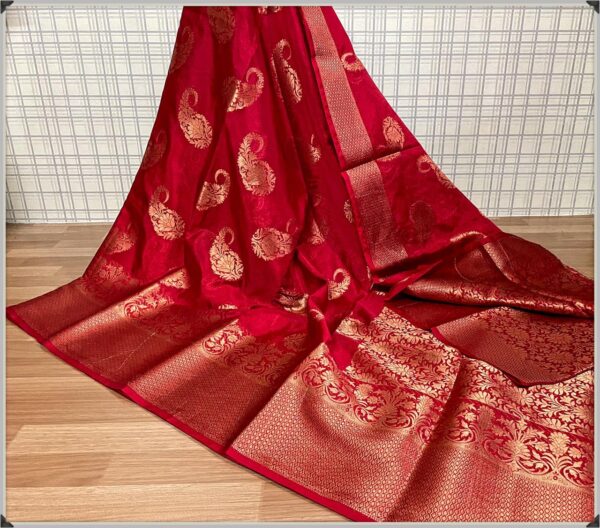 Banarasi Warm Silk Dyeble Soft Silk Saree